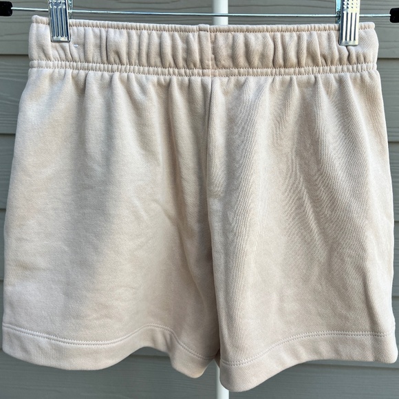 Nike Sportswear Fleece Shorts Light Beige Tan XS Drawstring Casual - Picture 2 of 5